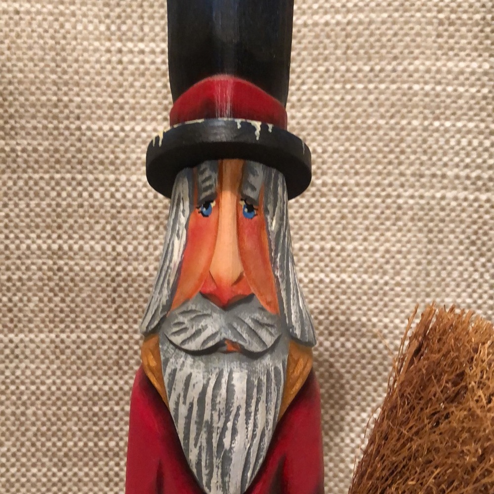 Santa - Picture 2 of 6